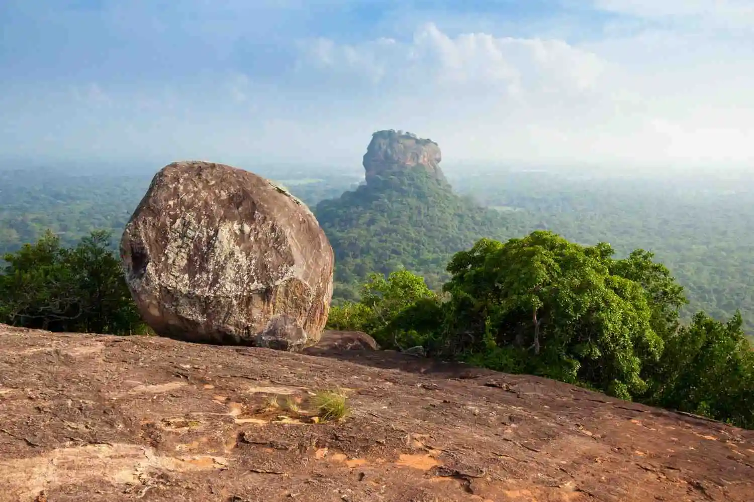 Pidurangala Rock